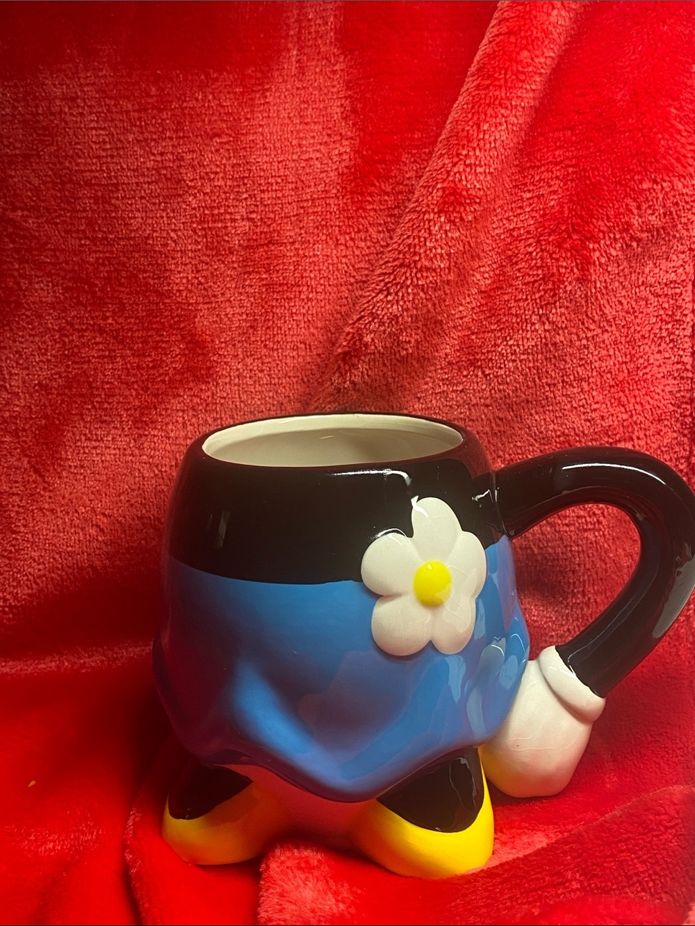 ⭐️4/$36⭐️ Cute Flower Mini Mouse Ceramic Character Mug